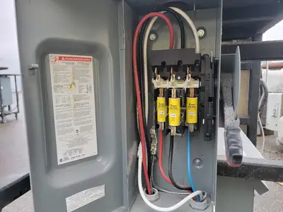 75 kVA Temporary Power Distribution Cart 600V Pri. 208Y/120V Sec.