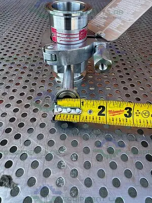 USED BS&B GR-C SAFETY HEAD 1 1/2" FITTING W/ 45 PSIG RUPTURE DISC,  1/2" TEE FITTING