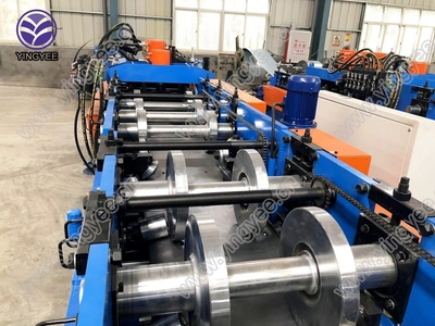 Automatic Adjustable CZ Purlin Machine in China