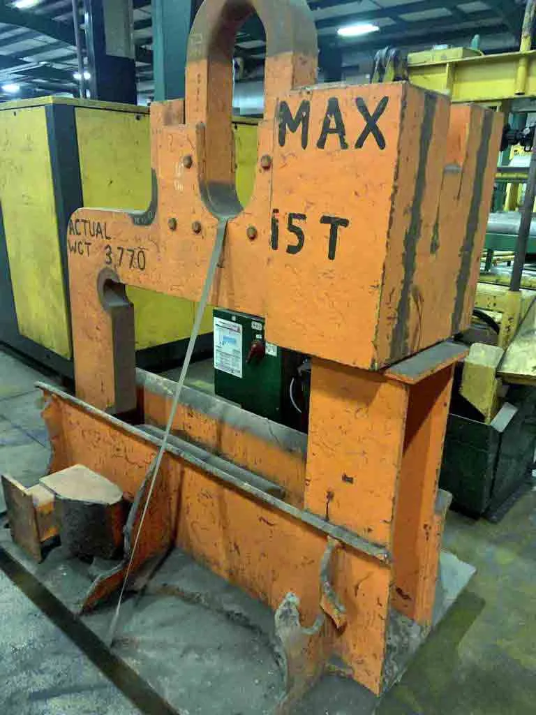 30,000# x 36" C-Hook