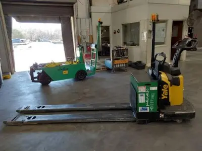 USED 2023 YALE MPE060