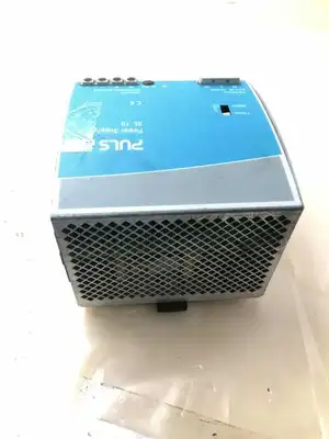PULS SL 10 DIN Switching Power Supply 115VAC 230VAC
