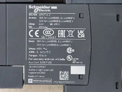 NEW SCHNEIDER ELECTRIC LU2B12BL