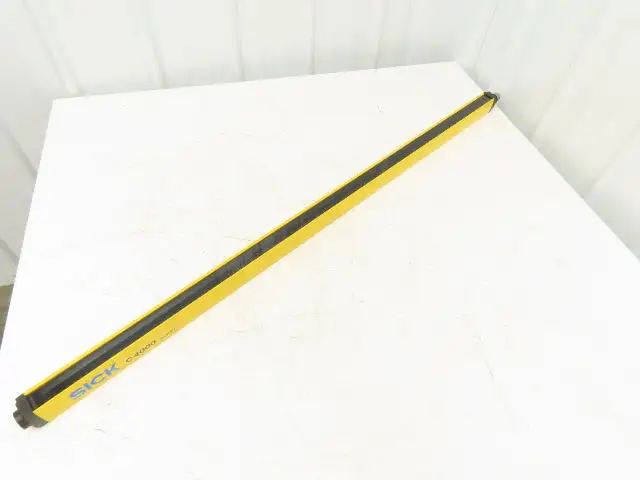Sick C40E-1203CC010 C4000 Series Safety Light Curtain Emitter 1200mm