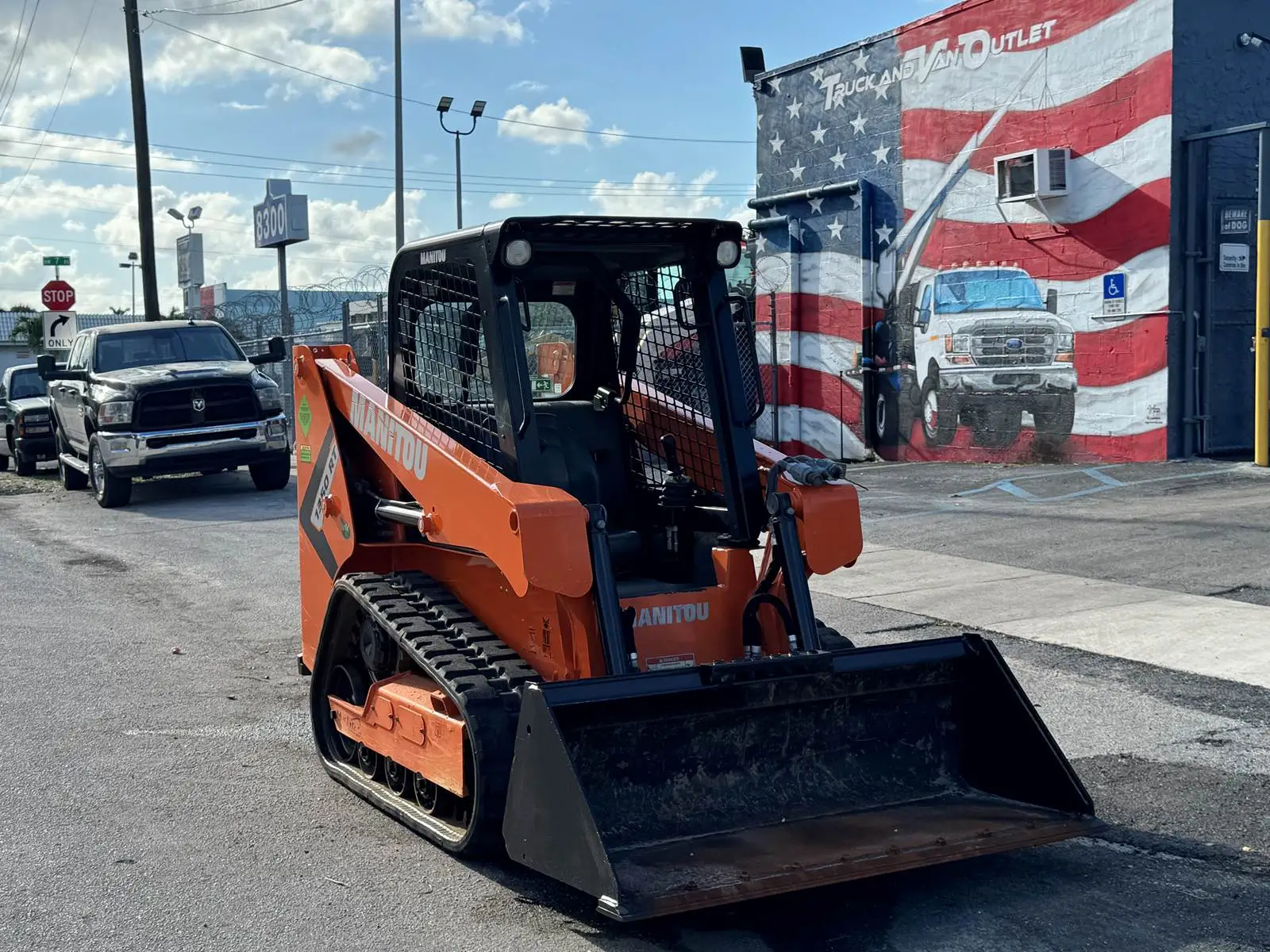 Used 2022 MANITOU 1350RT Skid Steer Loaders Florida US | Truck and Van Outlet #1509243