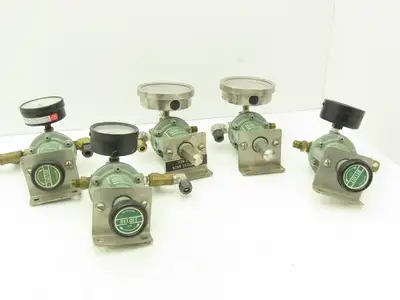 Beloit MC2-75-120B Pneumatic Air Regulator Valve W/Guage 60psi 3/8" NPT Lot Of 5