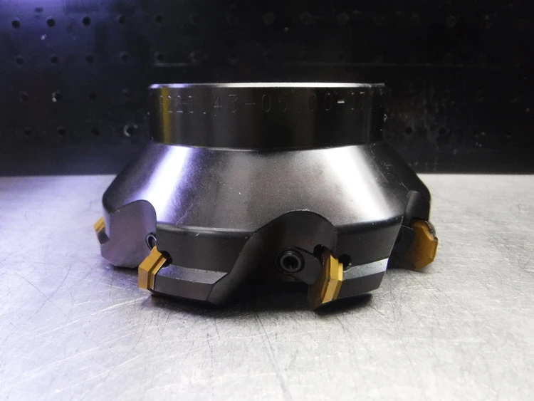 Used CARBOLOY _UNKNOWN_ Face Mills Michigan US | Superior Machine & Tool Inc #209754