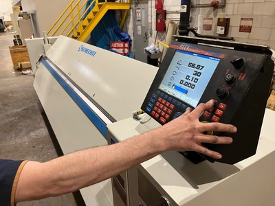 2004 SCHECHTL MAE400/CNC CNC Panel Folders | Asset Exchange Corporation (4)