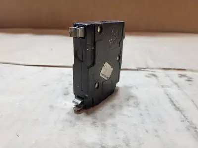 Used SQUARE D QO130 Switchgears British Columbia CA | Lenmark #1438645