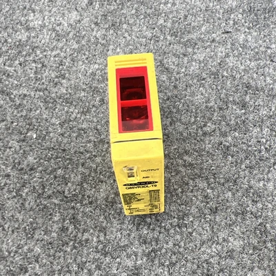 Used Banner Engineering Q85VR3DL-T9 Photoelectric Sensors California US | Davliegogo LLC #1705873