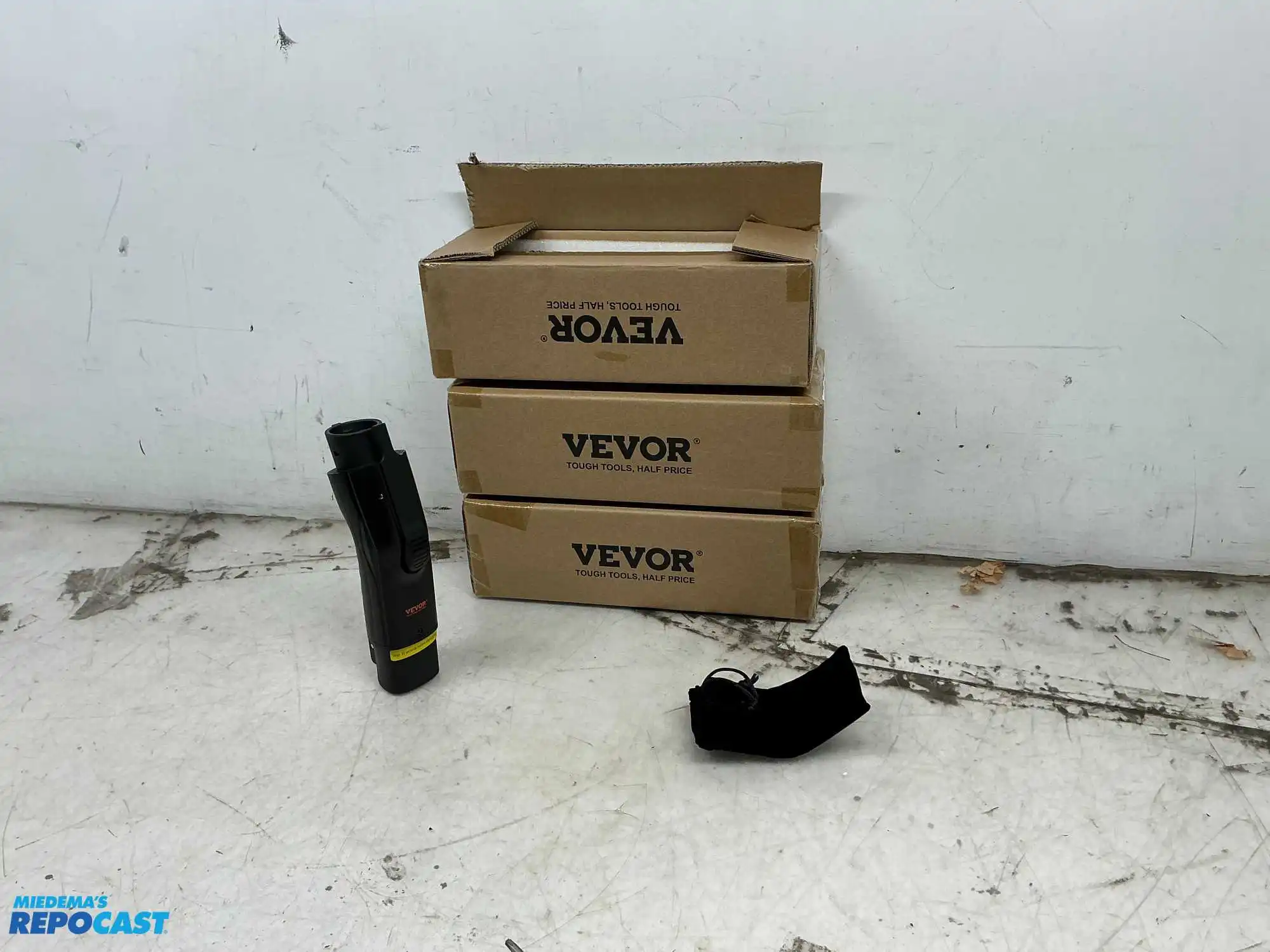Lot of (3) Tesla charging adapters, new