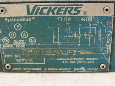Used VICKERS _UNKNOWN_ Valves/Fittings Indiana US | Arrow Industrial #1365383