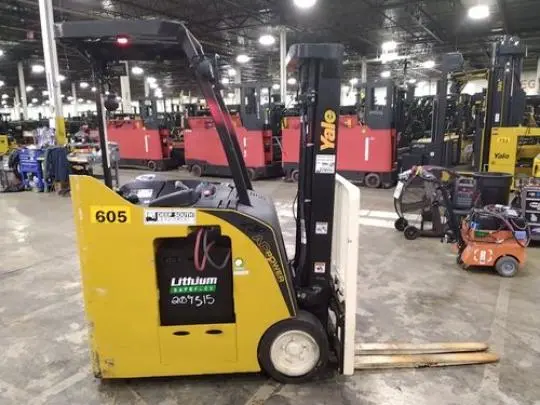 Used 2023 YALE ESC030 3-Wheel Stand up Electric Counterbalance Forklifts Ohio US | Russell Equipment #724600