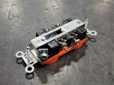 NEW LEVITON 8300-HR