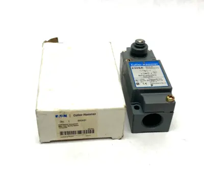 USED EATON CUTLER-HAMMER PLUNGER LIMIT SWITCH SURFACE MOUNT NEMA HEAVY DUTY
