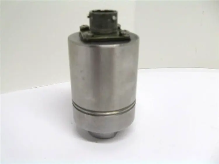 Used DYNISCO PT370DHF-3.5M Transducers | Industrial Parts R Us Inc. #365809