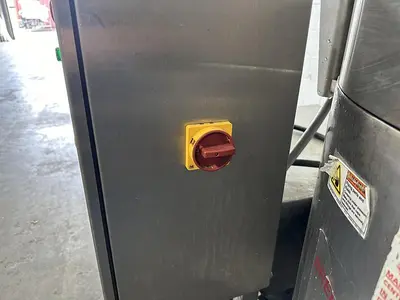USED BREDDO LORWWSS