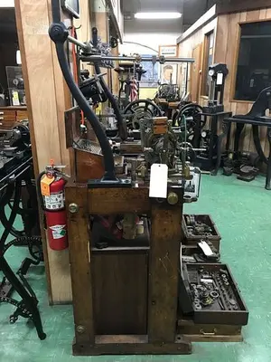 9286-385 Antique Holtzapffel Ornamental Turning Lathe, Circa 1881