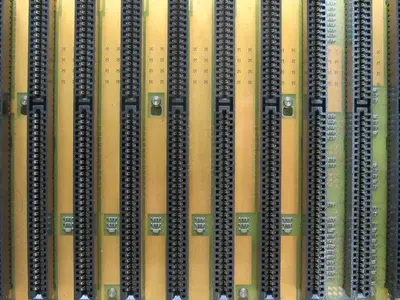 Cincinnati Milacron 3-424-2036A PLC Chassis Rack Sabre CNC