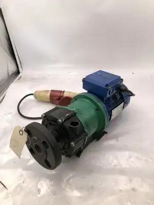 Pan World 250PS-3 PP 0.18kW Magnetic Drive Water Pump 2715RPM 9M at 50L/min 3PH