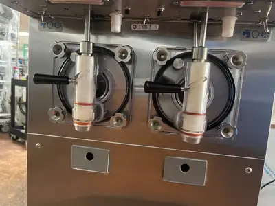 Used Taylor Used 2018 Taylor 432-27 2 Flavor Frozen Beverage Freezer Slushie 208/230V Slushie Machines Illinois US | Falcon Restaurant Supply #1375628