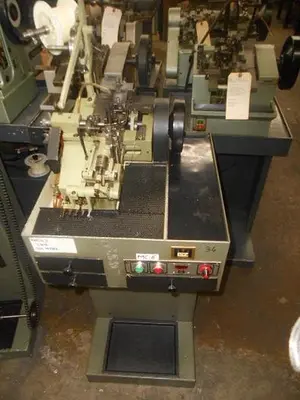 0211-100 MGZ Single Curb Chain Making Machine Model MGZ 93