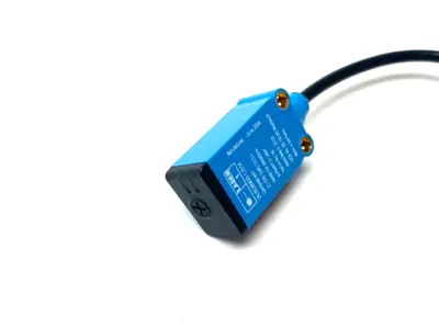 USED SICK PHOTOELECTRIC PROXIMITY SENSOR BACKGROUND SUPPRESSION