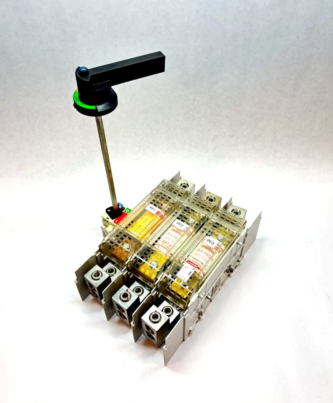 USED SQUARE D 400 AMP DISCONNECT