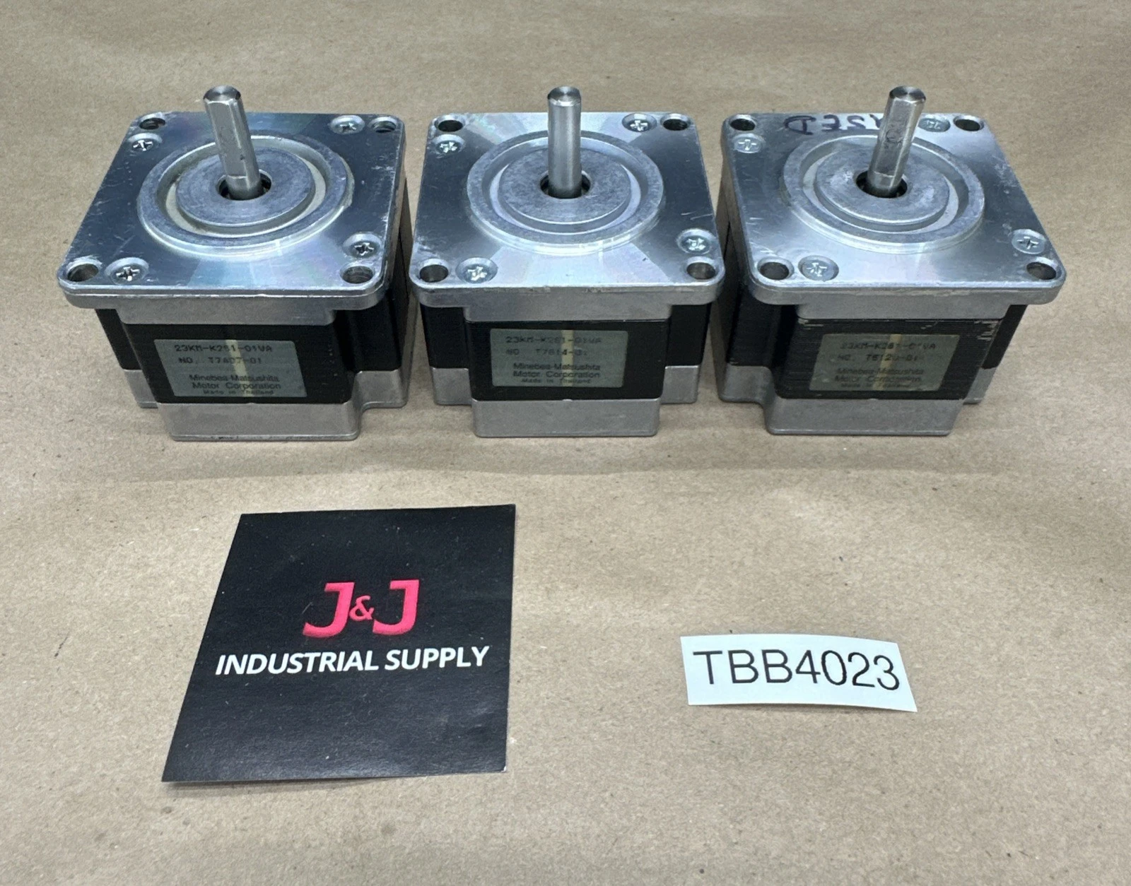 USED Minebea Matsushita 23KM-K261-01VA