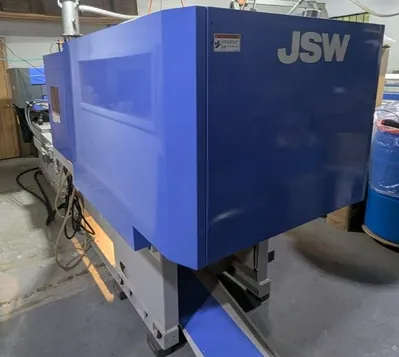2022 JSW J100ADS-110U Injection Molding Horizontal/Vertical | Machinery Network (5)