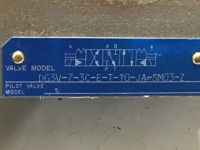 USED VICKERS DG4V36CMP7H750JA100