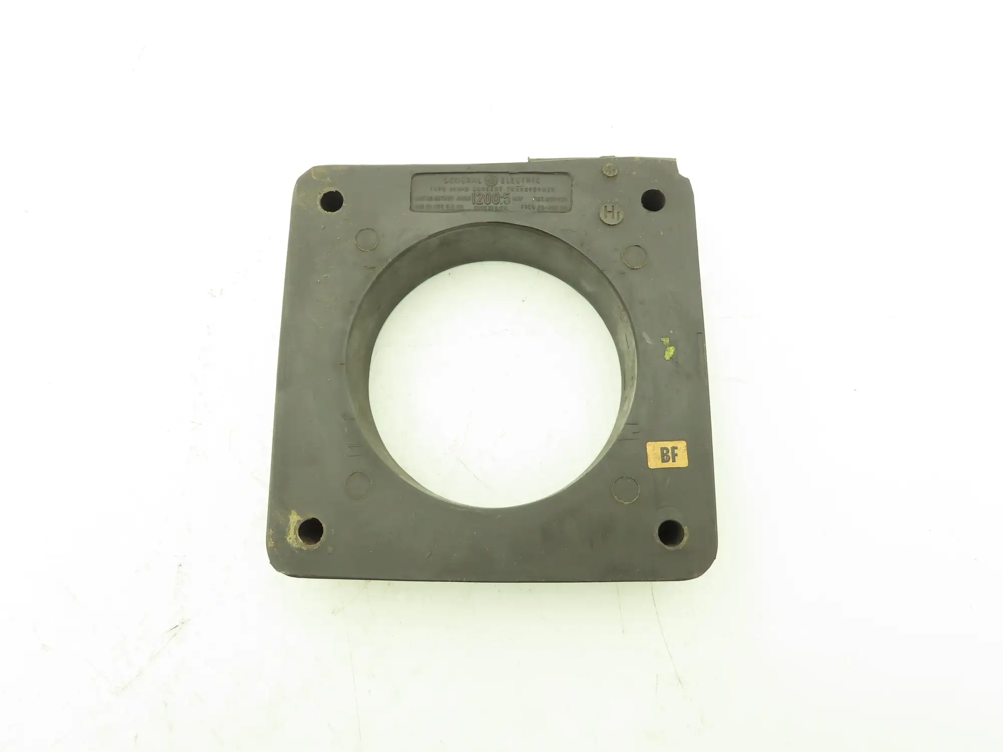 General Electric 837X65 JAH-0 Current Transformer Ratio 1200:5 Amp 25-400Hz .6KV
