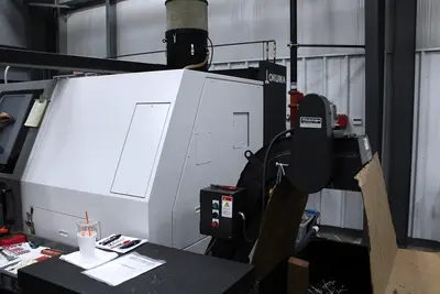 Used 2016 OKUMA LB35-III CNC Lathes Illinois US | Machinery Marketing International #378910