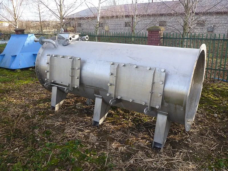 USED GLOUCESTER 2,700 Litre