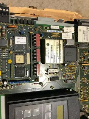 ALLEN BRADLEY 1336S-B010-AA-EN-GM1-HA2-L6 DRIVE SER C STOCK SK007