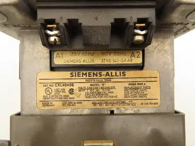 Siemens-Allis CXL40*3E Contactor 135A 600V 3 Pole 120V Coil Model E