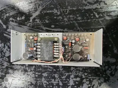 NEW 1997 POWER ONE HBAA40WA