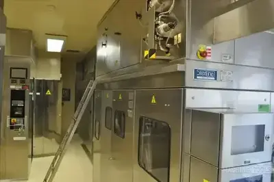 USED 1995 STERILINE VQ1F44