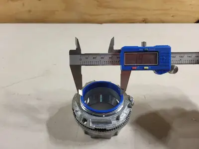 NEW THOMAS & BETTS H200GR-C