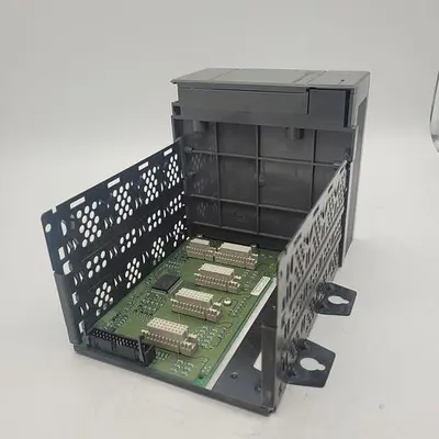 Used ALLEN-BRADLEY ALLEN-BRADLEY SLC POWER SUPPLY 1746-P1 SER.A 4 CARD SLOT Power Supplies | ND Industrial Surplus #1212187
