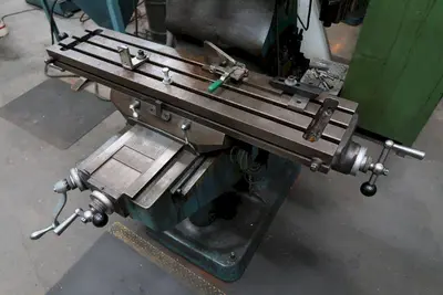 USED 1990 BRIDGEPORT 2J