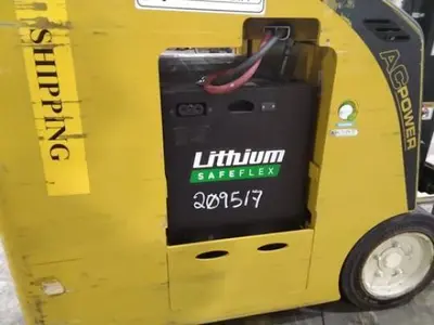 USED 2023 YALE ESC030