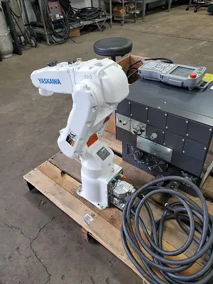 USED 2016 YASKAWA MOTOMAN MH5