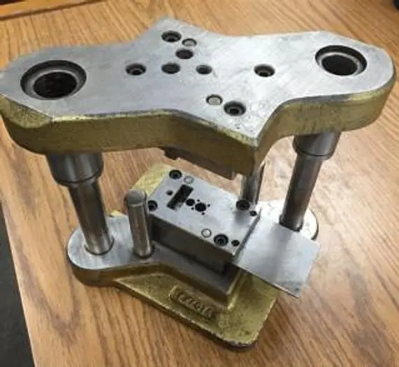 1988-390 Stamping Tool & Die Set to Make a Triple Slim Cap