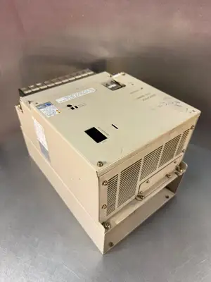 Yaskawa Servopack SGDB-60ADG 200-230V 5.5kW 3 Phase (1.4.5)