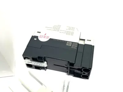 USED FUJI ELECTRIC G-TWIN EARTH-LEAKAGE BREAKER 15A 2-POLE 100-240VAC