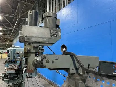 Used 1987 YEONG CHIN MACHINERY YC16VS Vertical Mills Ohio US | HGR 24 #1314127