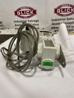 Sew-Eurodrive SA37/T DRS71S4/MM03/MO/AZZK Gear Reducer / Gearmotor 10.91:1 3PH