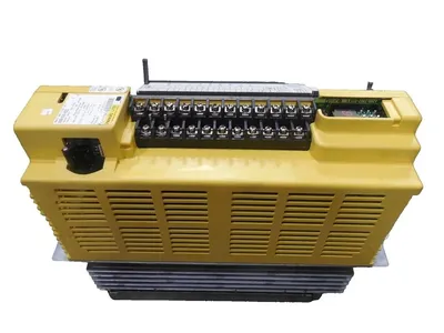 Fanuc A06B-6090-H222 Alpha Series Servo Amplifier Unit Used