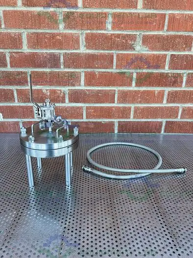Used STAINLESS STEEL 142MM HIGH PRESS MEMBRANE DISC FILTER HOUSING W/ VALVE AND HOSE Filtration Equipment | Equipment Lab #486487
